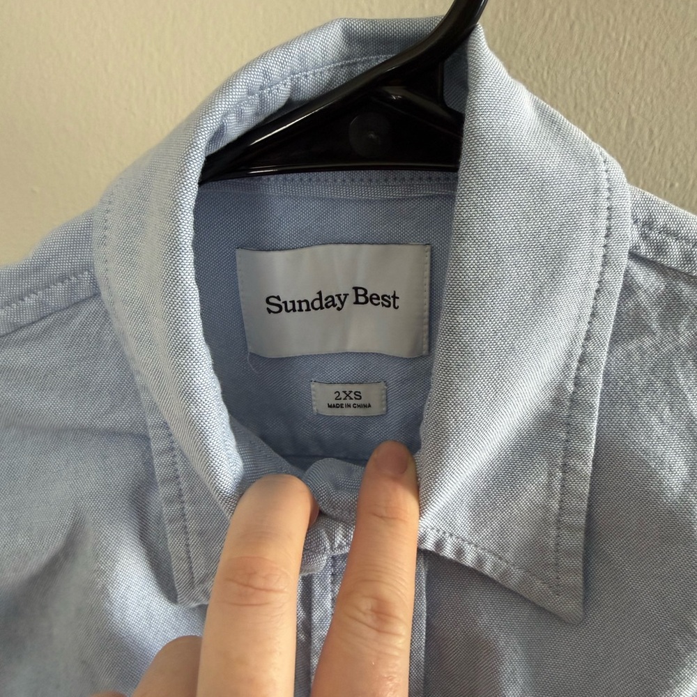Aritzia Relaxed Oxford Shirt - Picture 4 of 5